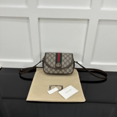 Gucci Satchel Bags